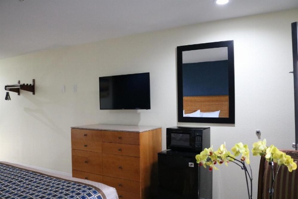 Valli Hi Motel image 22